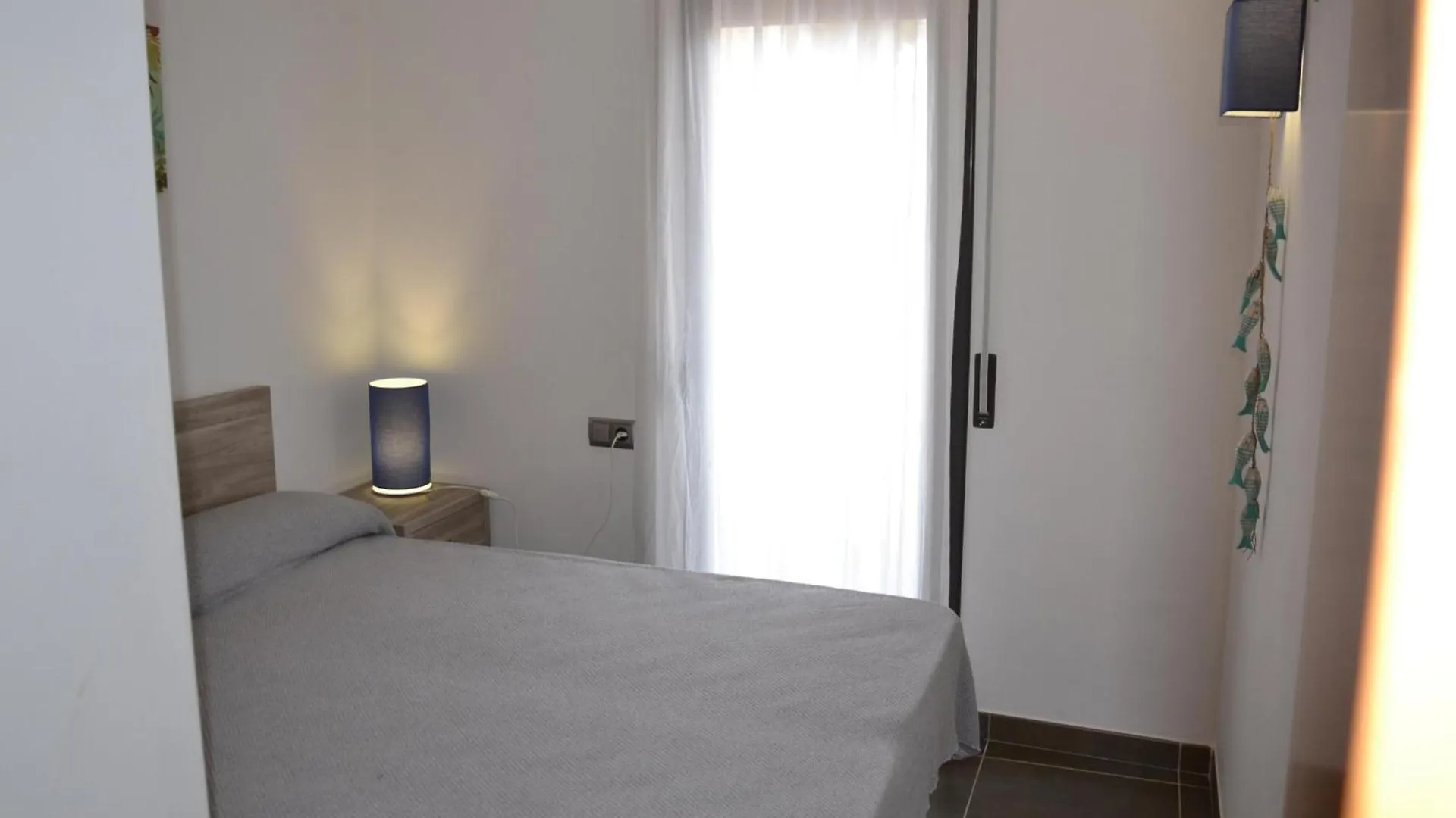 Apartamento Centrico Con Piscina, Parking Y A 200M De La Playa En L'Estartit - Es-323-41 0*,  Spain