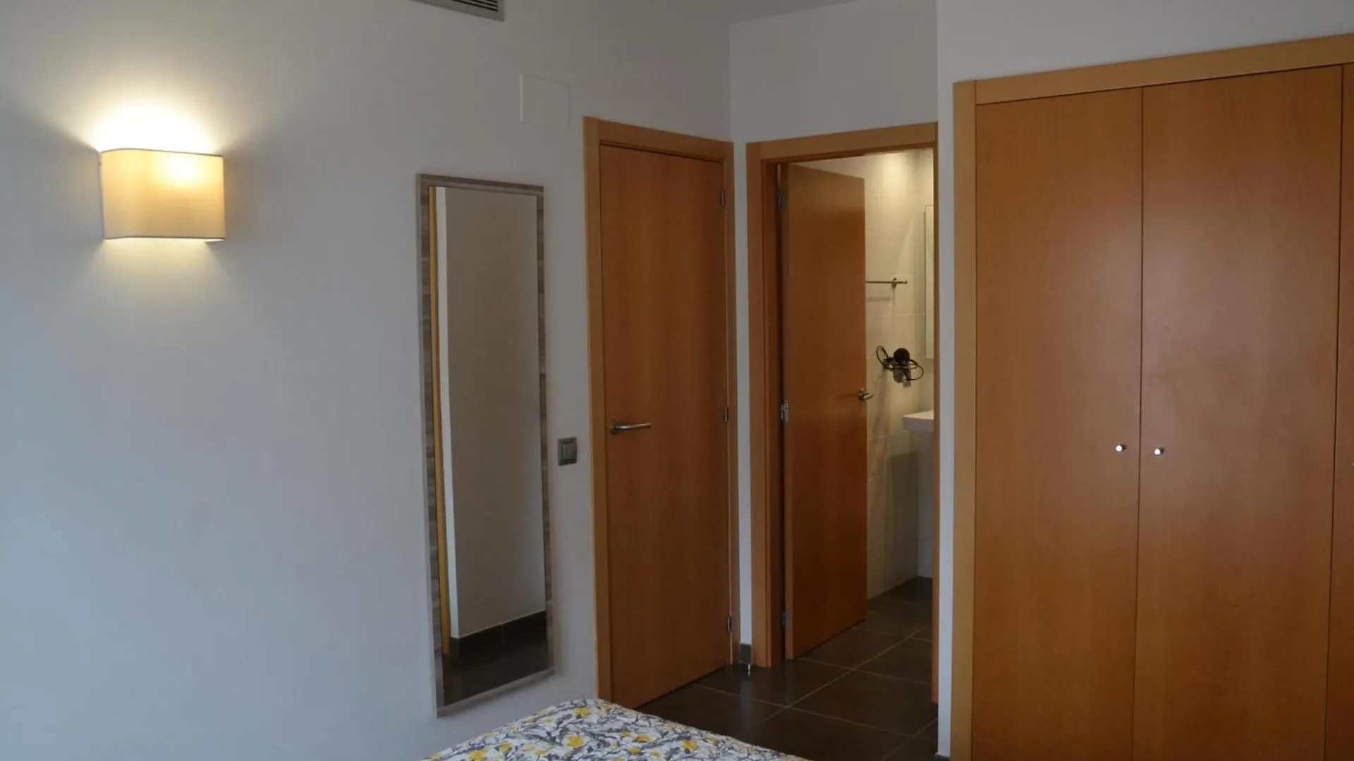 Apartamento Centrico Con Piscina, Parking Y A 200M De La Playa En L'Estartit - Es-323-41 Apartment