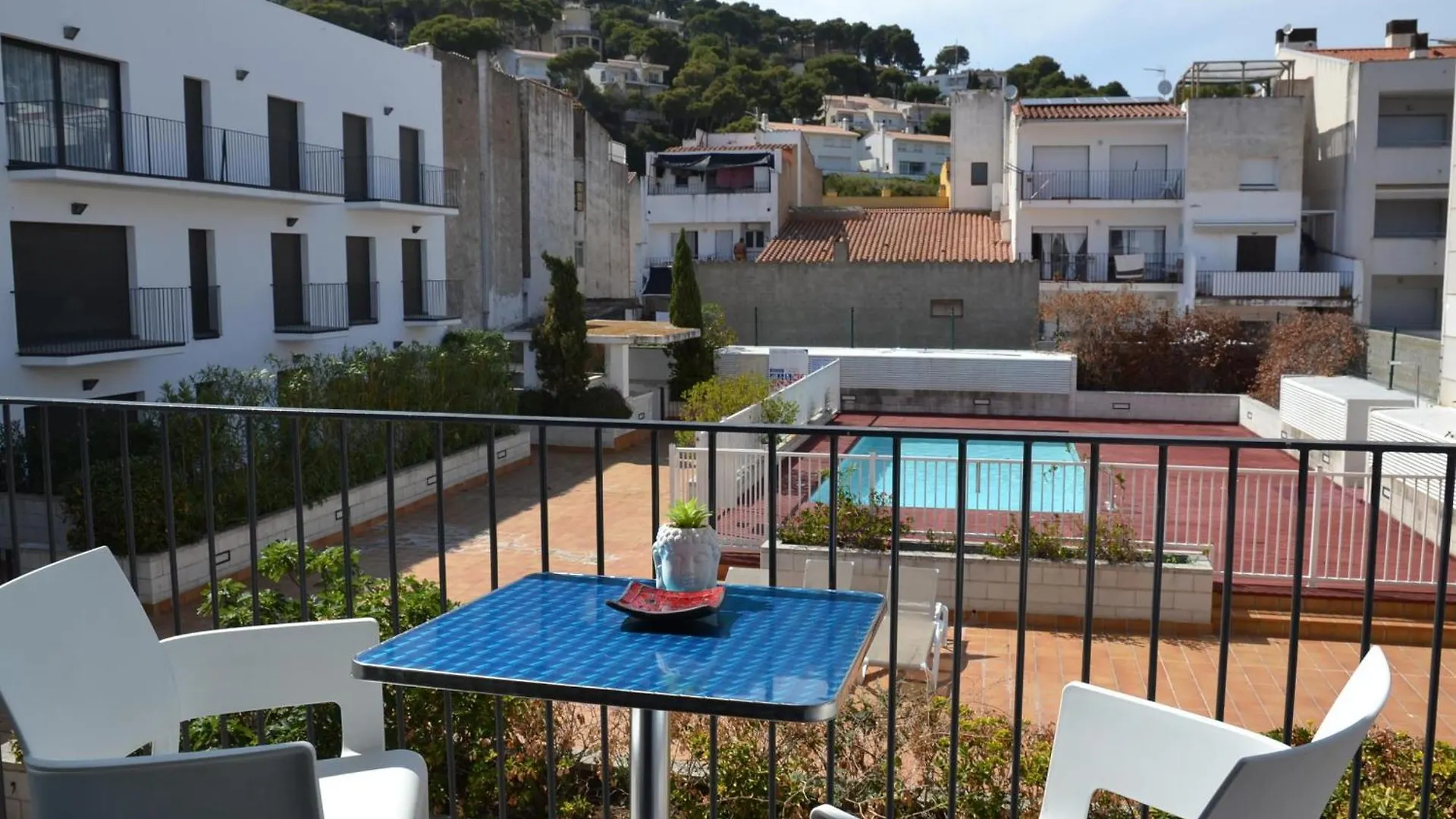 Apartamento Centrico Con Piscina, Parking Y A 200M De La Playa En L'Estartit - Es-323-41